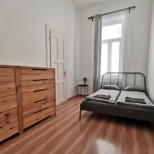  Apartamento Urban Centro Hungría